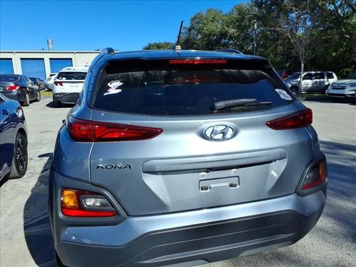 2020 Hyundai KONA SEL