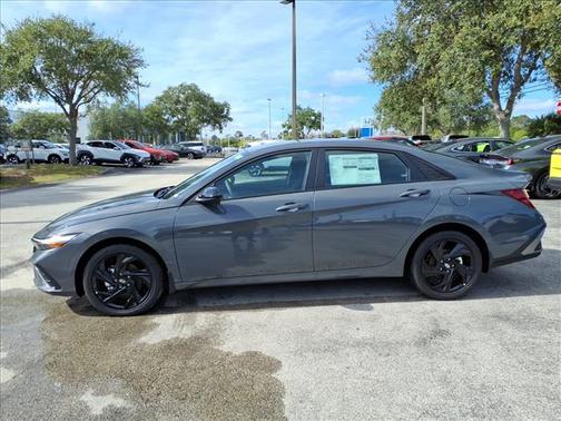 2026 Hyundai ELANTRA HEV SEL Sport