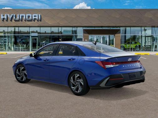 2025 Hyundai ELANTRA Sport