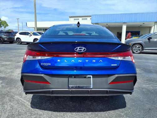 2025 Hyundai ELANTRA Sport