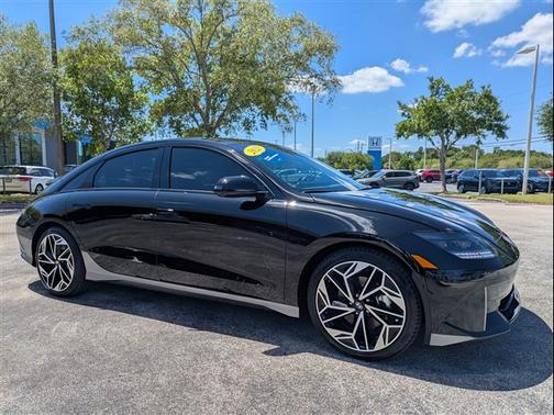 Onyx Black 2023 Hyundai IONIQ 6 Limited