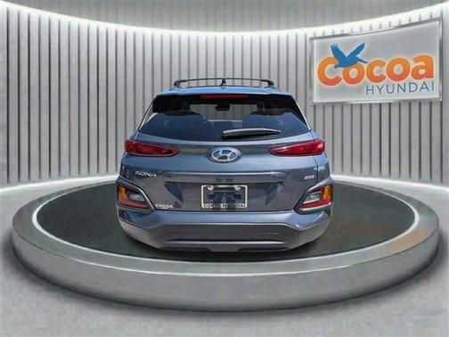 2021 Hyundai KONA SEL Plus