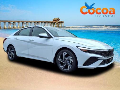 2025 Hyundai ELANTRA Limited