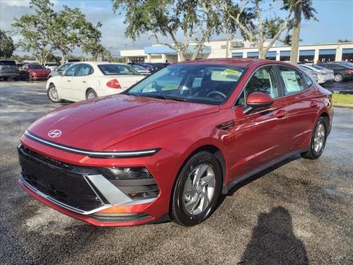 2025 Hyundai SONATA SE
