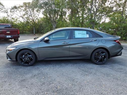 2026 Hyundai ELANTRA Sport