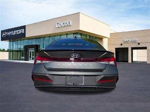 2026 Hyundai ELANTRA Sport