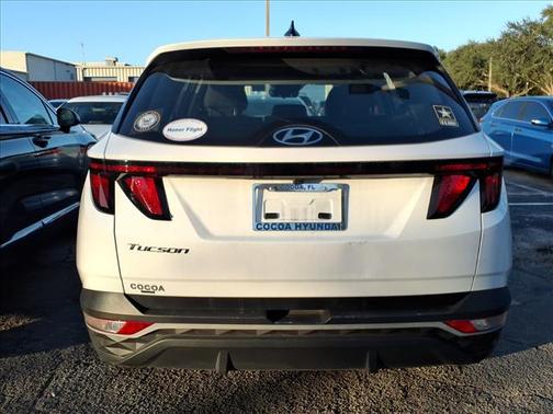 2024 Hyundai TUCSON SE