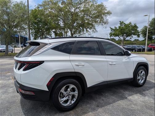Quartz White 2022 Hyundai TUCSON SEL