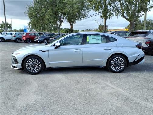 2026 Hyundai SONATA Hybrid SE