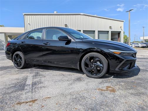 2026 Hyundai ELANTRA Sport