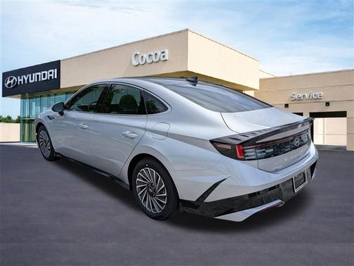 2026 Hyundai SONATA Hybrid SE