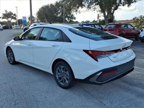 2025 Hyundai ELANTRA HEV Blue