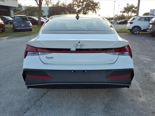 2025 Hyundai ELANTRA HEV Blue