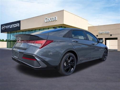 2026 Hyundai ELANTRA Sport