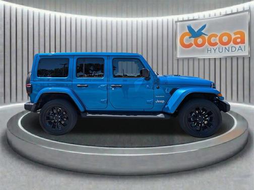 Hydro Blue Pearlcoat 2023 Jeep Wrangler 4xe Sahara