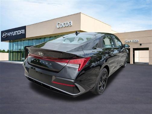 Abyss Black 2026 Hyundai ELANTRA Sport