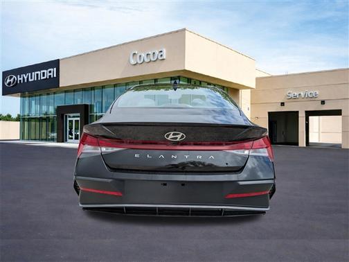 Abyss Black 2026 Hyundai ELANTRA Sport