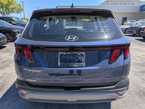 2025 Hyundai TUCSON SE
