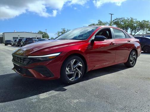 2025 Hyundai ELANTRA Sport