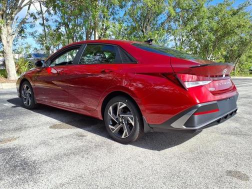 2025 Hyundai ELANTRA Sport