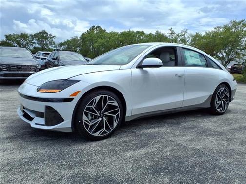 2025 Hyundai IONIQ 6 SEL