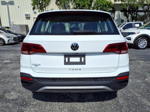 2022 Volkswagen Taos 1.5T S