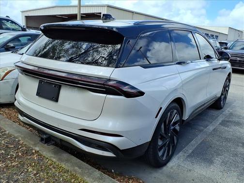 2024 Lincoln Nautilus Reserve