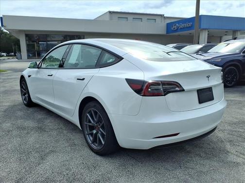 2023 Tesla Model 3 Standard Range
