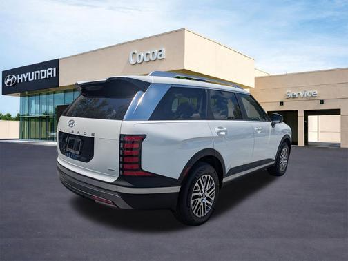 Creamy White Pearl 2026 Hyundai PALISADE SEL 7P