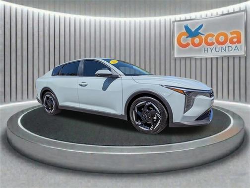 Morning Haze 2025 Kia K4 EX