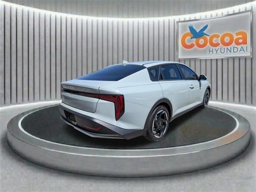 Morning Haze 2025 Kia K4 EX