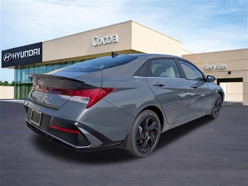 2026 Hyundai ELANTRA Sport