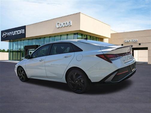 2026 Hyundai ELANTRA Sport