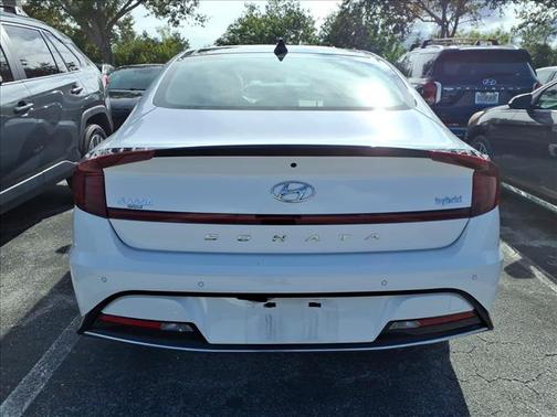 2023 Hyundai SONATA Hybrid Limited
