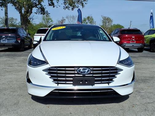 2023 Hyundai SONATA Hybrid Limited