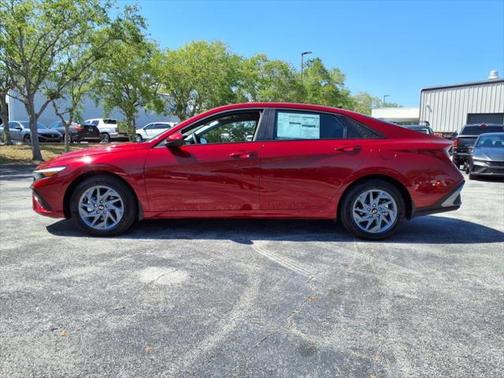 2025 Hyundai ELANTRA HEV Blue