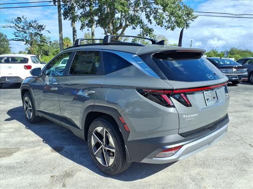 2026 Hyundai TUCSON SEL Convenience