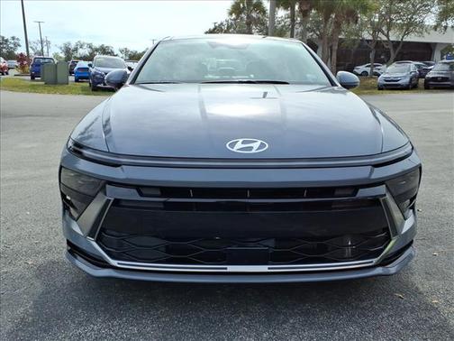 2026 Hyundai SONATA Hybrid SE