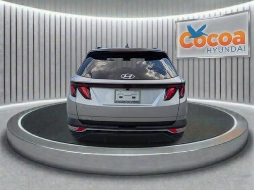 Shimmering Silver 2024 Hyundai TUCSON SEL