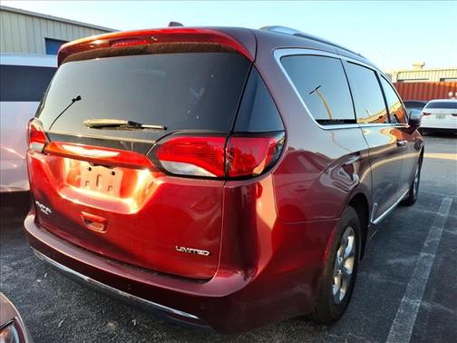 2017 Chrysler Pacifica Limited