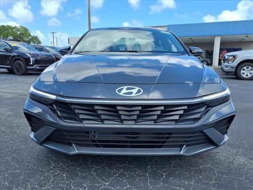 2025 Hyundai ELANTRA Sport