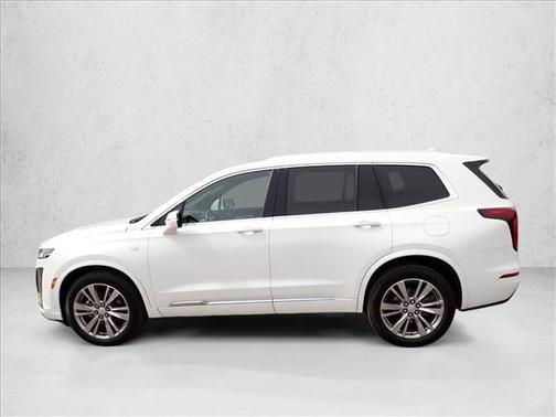 Crystal White Tricoat 2021 Cadillac XT6 Premium Luxury AWD