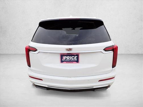 Crystal White Tricoat 2021 Cadillac XT6 Premium Luxury AWD