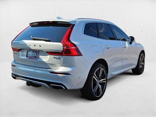 2019 Volvo XC60 Recharge Plug-In Hybrid T8 R-Design