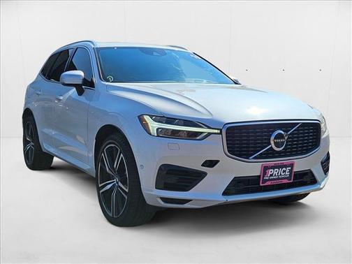 2019 Volvo XC60 Recharge Plug-In Hybrid T8 R-Design