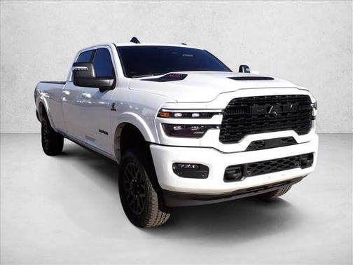 2025 RAM 3500 Limited Crew Cab 4x4 8' Box