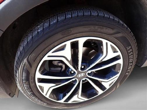 2019 Hyundai SANTA FE Limited 2.0T
