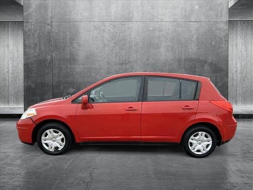 2012 Nissan Versa 1.8 S