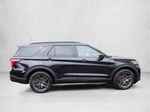 Agate Black Metallic 2026 Ford Explorer ST-Line