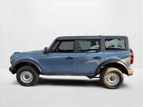 2025 Ford Bronco Base 4 Door 4x4